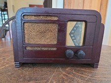 Vtg 1939 Art Deco RCA Model 9TX-33 Little Nipper AM Tabletop Tube Radio picture