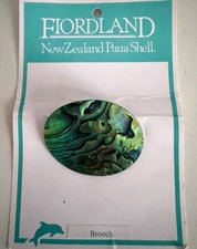 Fiordland New Zealand Paua Shell Brooch Pinback on Card Souvenir New Old Stock  picture