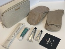 Authentic Delta One x Missoni Amenity Kit – Cream Chevron Pouch picture