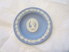 Blue Wedgwood Jasperware Dish Madame Tussaud Crest 1761-1850 England NR picture