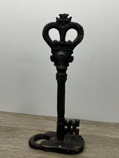 Victorian Master Door Skeleton Key Cast Iron Castle Home Office Decor Stand picture