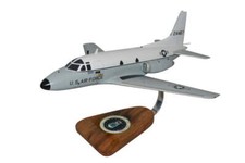 USAF North American Rockwell T-39 Sabreliner Desk Display Model 1/32 SC Airplane picture