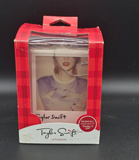 Authentic 2015 Taylor Swift 