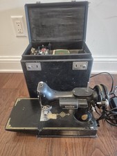 Vintage Singer Featherweight 221-1 Sewing Machine With case and instructions picture