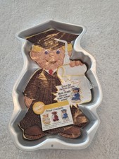Wilton 1995 Vintage Cake Pan Proud College Graduate School Aluminum Graduation picture
