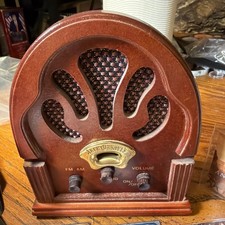 Jack Daniel’s AM/FM Wooden Vintage Tabletop Radio, Brown, vintage rare picture