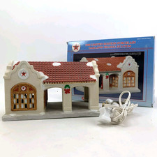 TEXACO Oaklawn Filling Station 1996 Limited Edition Porcelain Lighted House picture