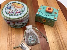 3 Natural Life Items - Vintage 
