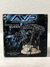 Palisades Alien vs Predator  Captive Alien Queen LE 103/5000 RARE VHTF picture
