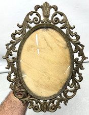 Vintage Ornate Victorian Style Oval Convex Bubble Glass Picture Frame 9.25