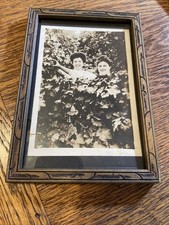 Vintage Art Deco Small  Antique Picture Frame Photograph 6 1/2  X 4 1/2 picture
