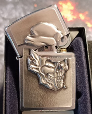 Zippo Vampire Skull | 3D Skull Emblem | Fangs | A 13 | Unfired Original Packaging picture