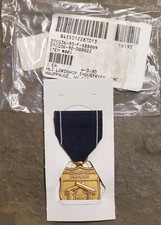US COAST GUARD MARKSMAN MEDAL EXPERT PISTOL MARKSMANSHIP FULL SIZE LIGI Lordship picture