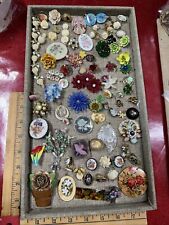 Flowers Mixed Junk Drawer Jewelry Lot Vtg- Mod Charms, & More J-21 picture
