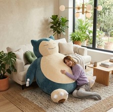 Giant 160 cm Snorlax Pokemon plush picture