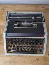Vintage Olivetti Lettera 33 Ultra-Portable Typewriter Tested & Working picture