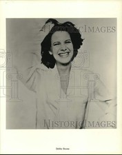 1982 Press Photo Debby Boone - lrp69089 picture