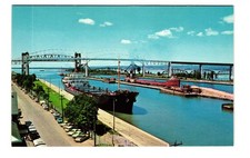 Soo Locks, Sault Ste Marie MI vintage postcard unposted picture
