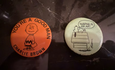 Vtg 1965-66 YOU’RE A GOOD MAN CHARLIE BROWN & Snoopy Sleeping lot of 2 buttons picture