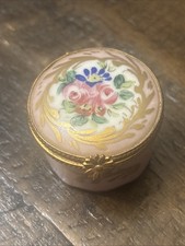 VTG Limoges Peint Main France Porcelain Trinket Box Hand Painted Floral & Gold picture