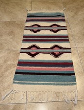 VINTAGE SOUTHWEST WOOL RUG / HAND WOVEN TAPESTRY 41” X 19