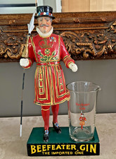 VTG. 1950's BEEFEATER GIN COUNTERTOP BACKBAR ADVERTISING DISPLAY w/ PITCHER picture