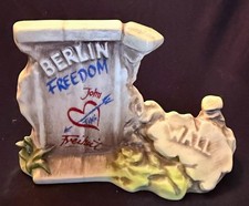 Goebel Hummel Crossroads Berlin Wall Freedom Limited Edition Porcelain picture